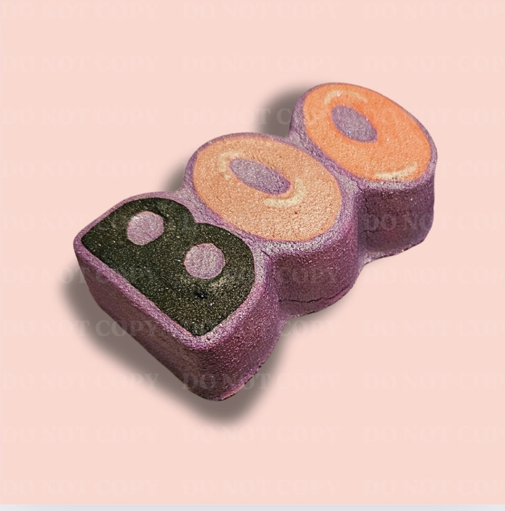 Handmade Halloween Bath Bomb Gift Set – Ghost, Pumpkin & BOO Trio – Fruity Peppermint Fragrance – Eco Gift